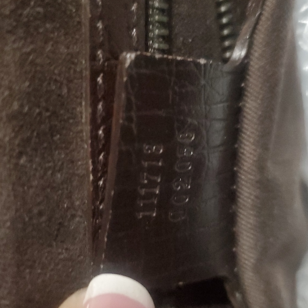 Gucc Tan and Brown Shoulder Bag with Bamboo Accent - Picture 6 of 17